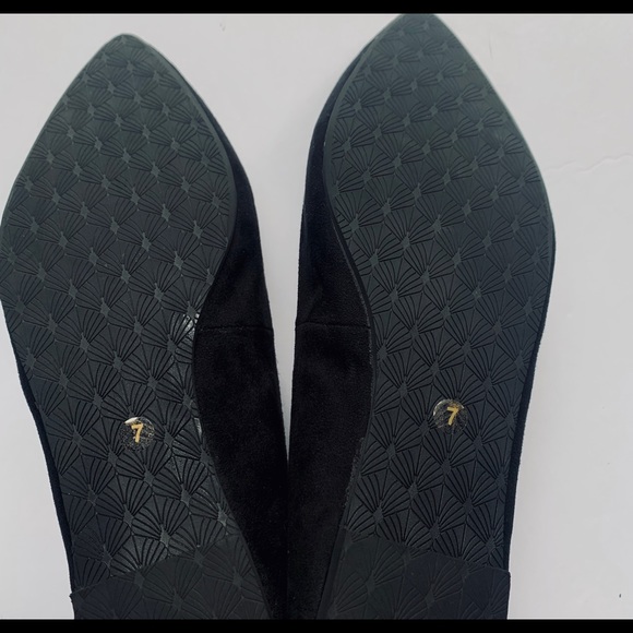 BC Suede Lace Up Ankle Flats - Picture 6 of 8